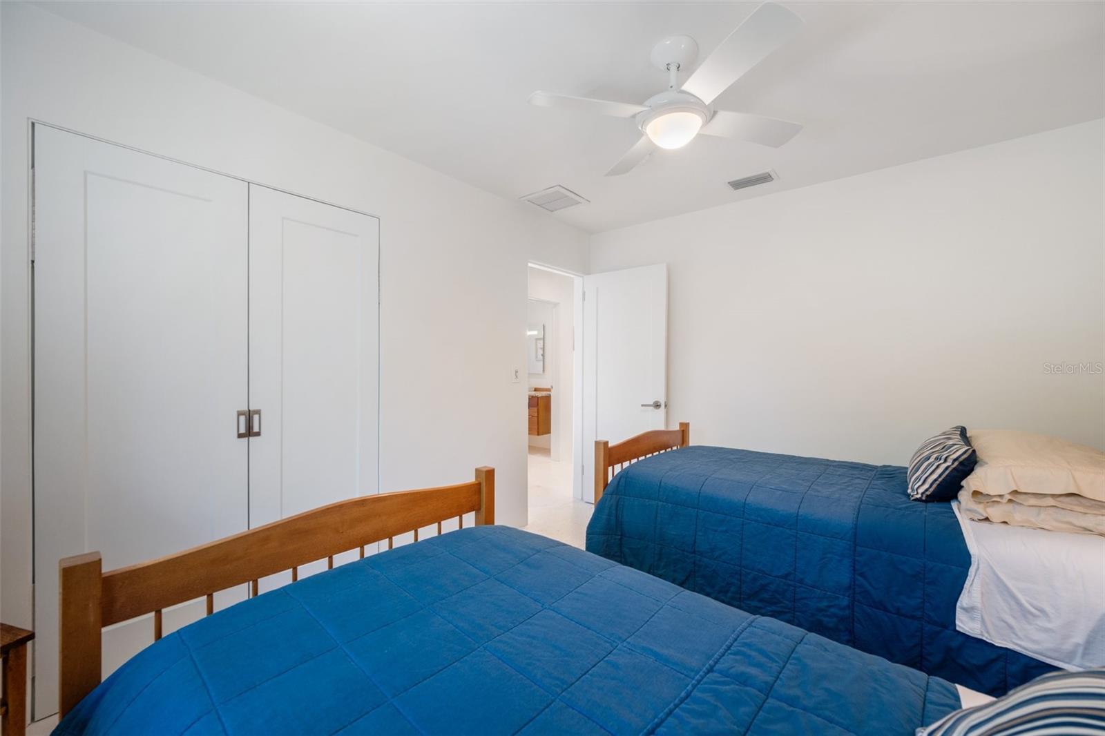 TROPICAL SHORES 3RD ADD - Residential