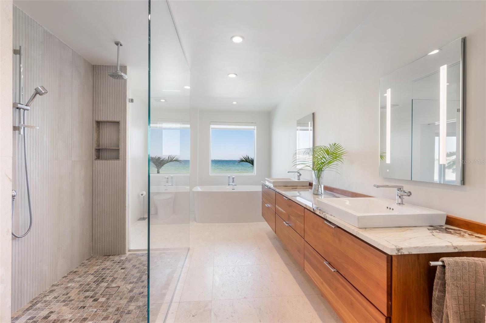 TROPICAL SHORES 3RD ADD - Residential