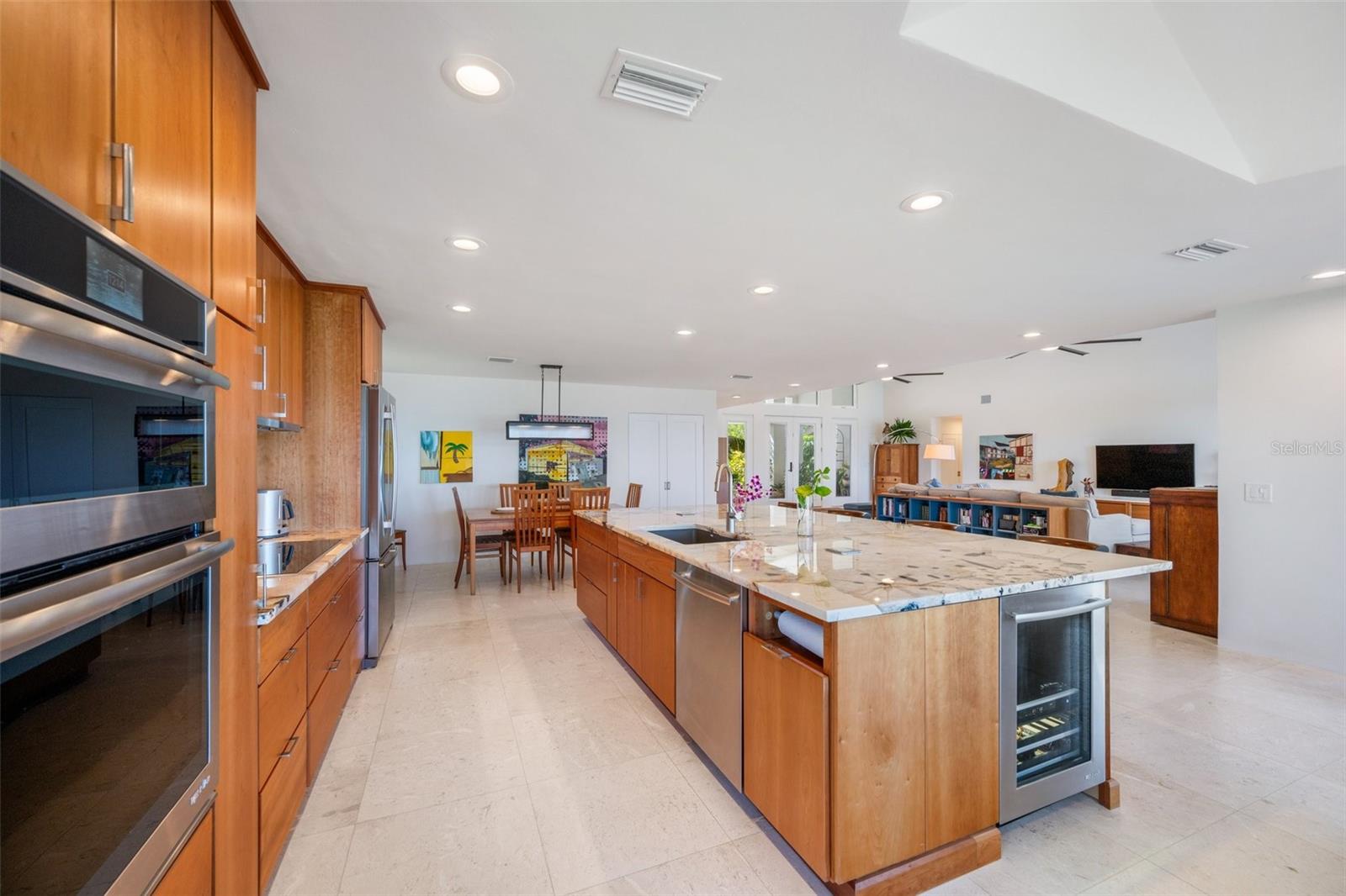 TROPICAL SHORES 3RD ADD - Residential