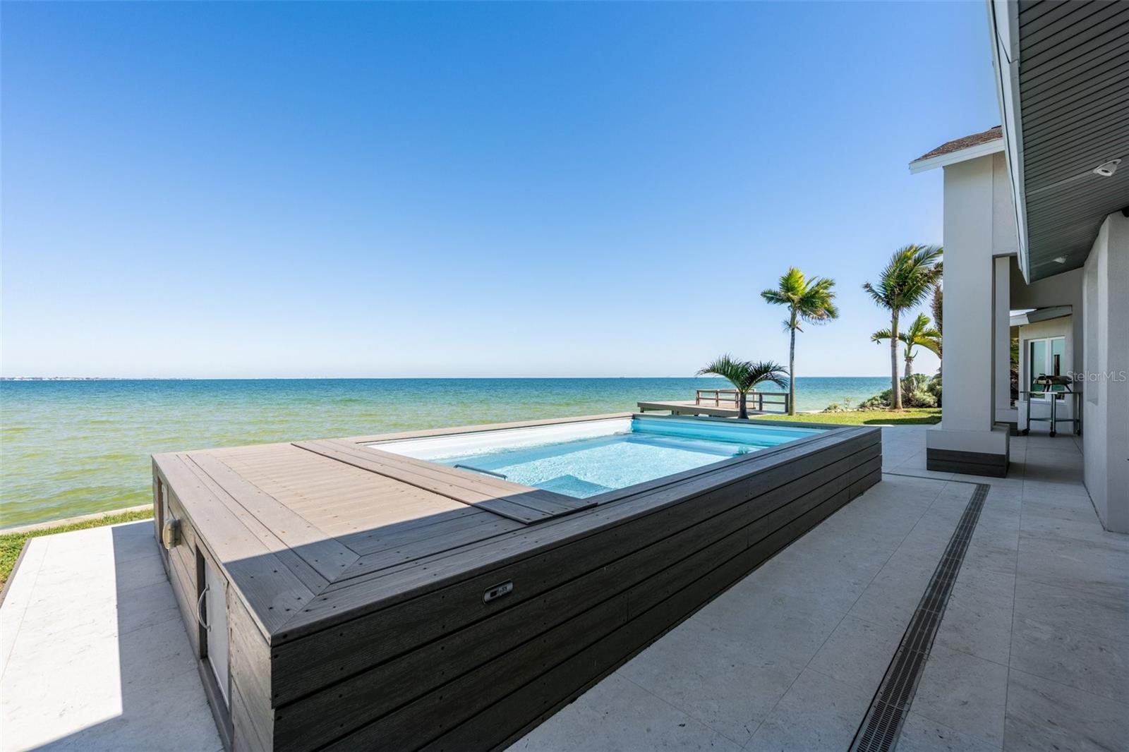 TROPICAL SHORES 3RD ADD - Residential