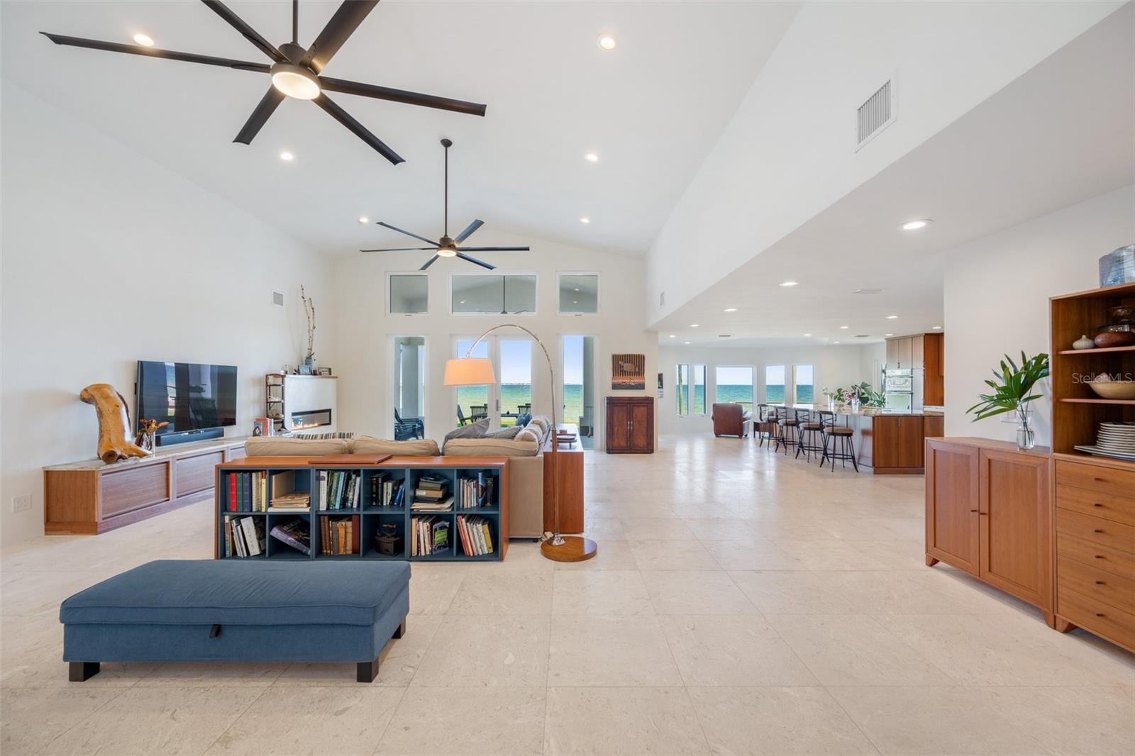 TROPICAL SHORES 3RD ADD - Residential