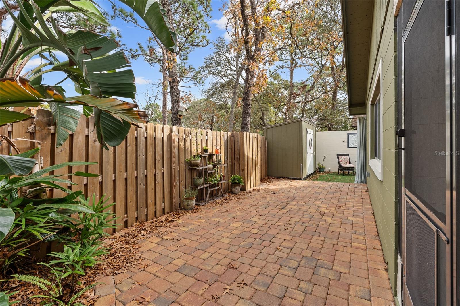 SUMMER TREES UNIT 01 - Residential