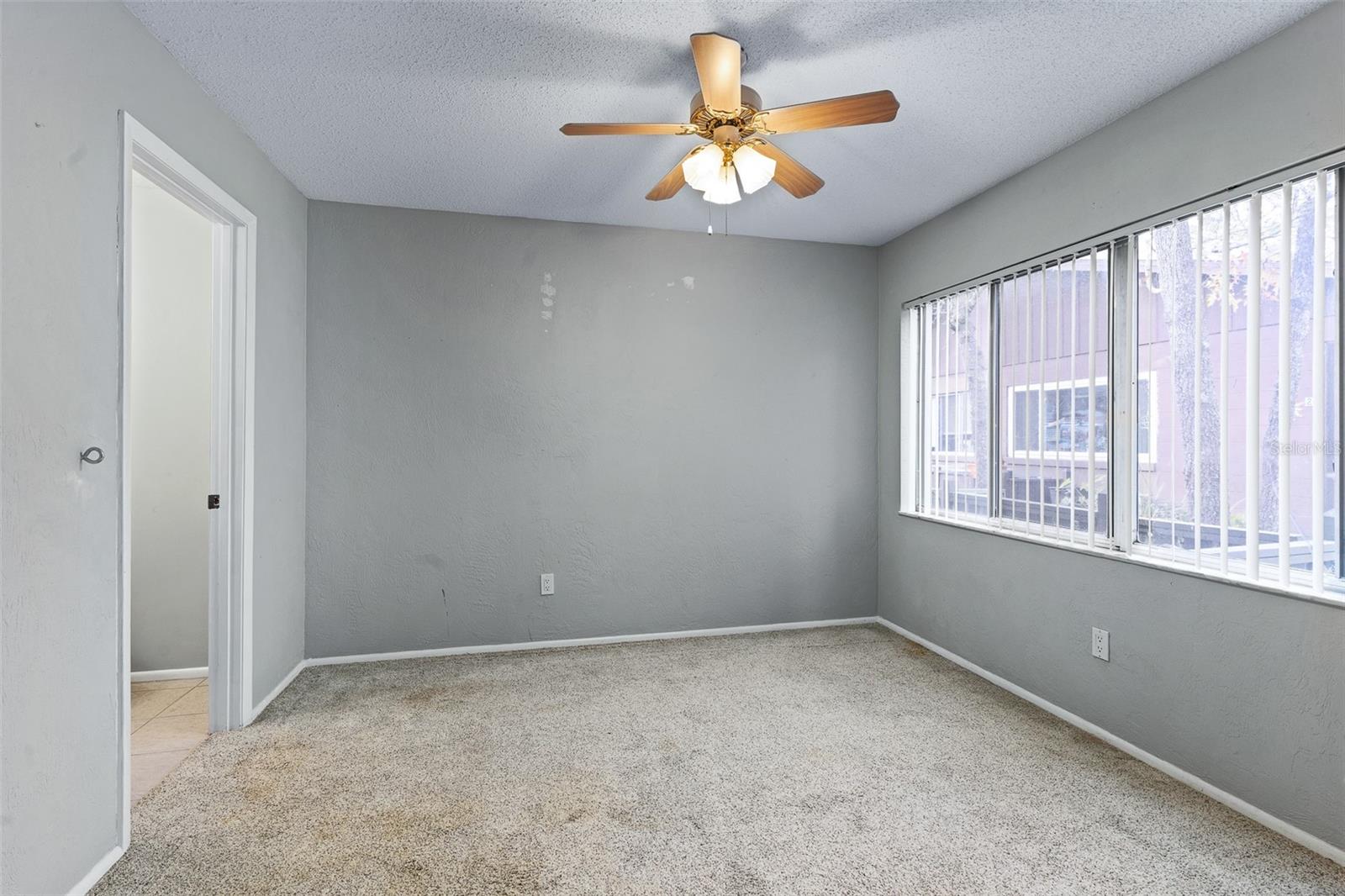 SUMMER TREES UNIT 01 - Residential