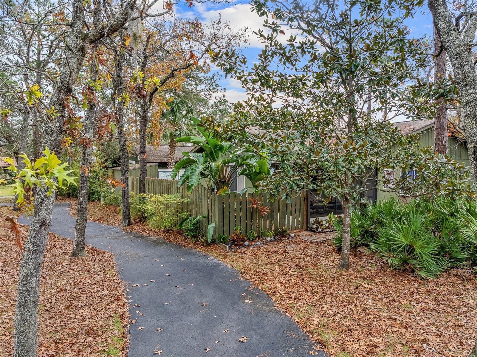 SUMMER TREES UNIT 01 - Residential