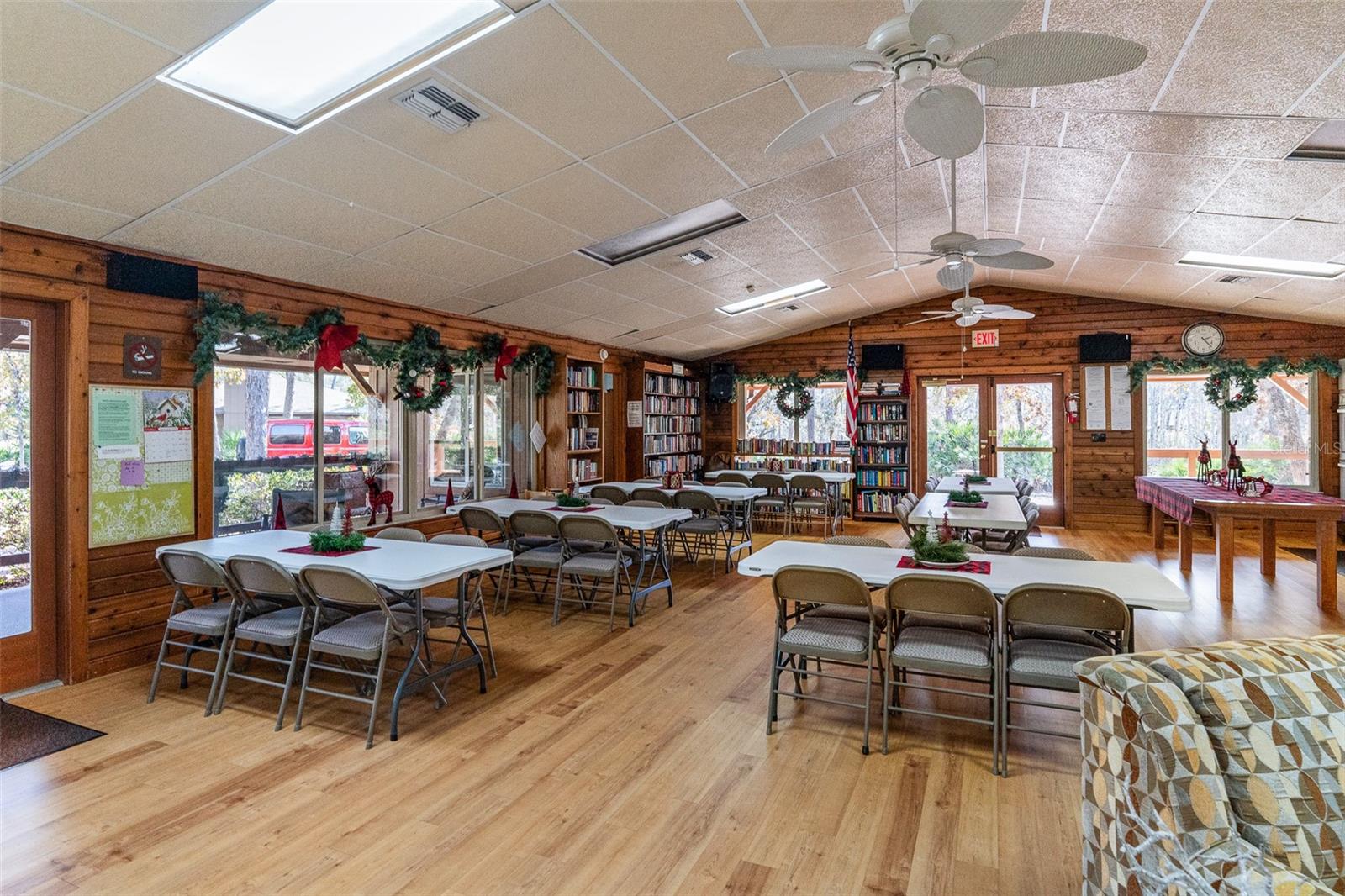 SUMMER TREES UNIT 01 - Residential