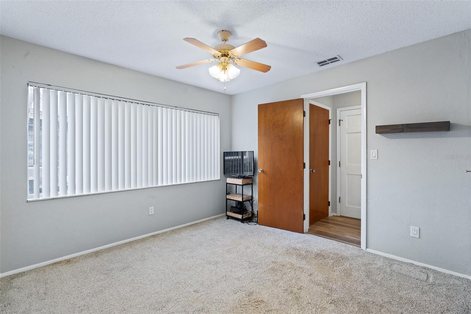 SUMMER TREES UNIT 01 - Residential