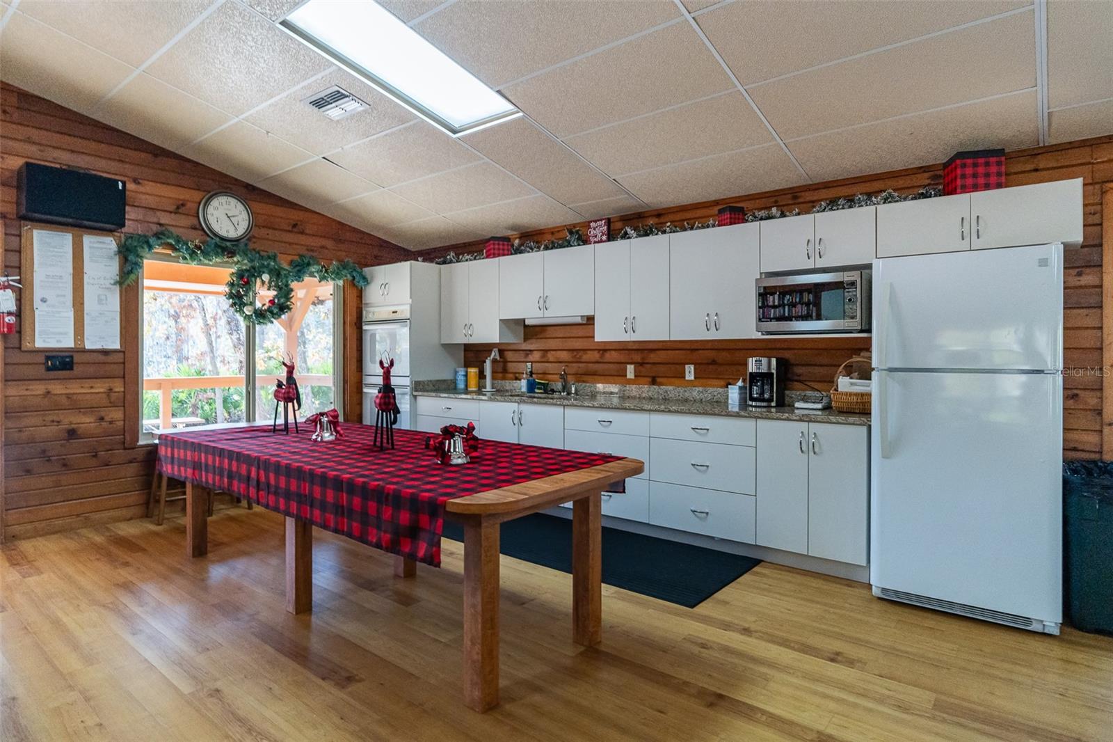 SUMMER TREES UNIT 01 - Residential