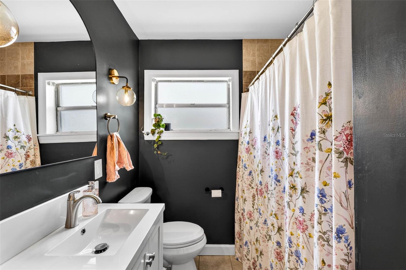 WOODHAVEN - Residential