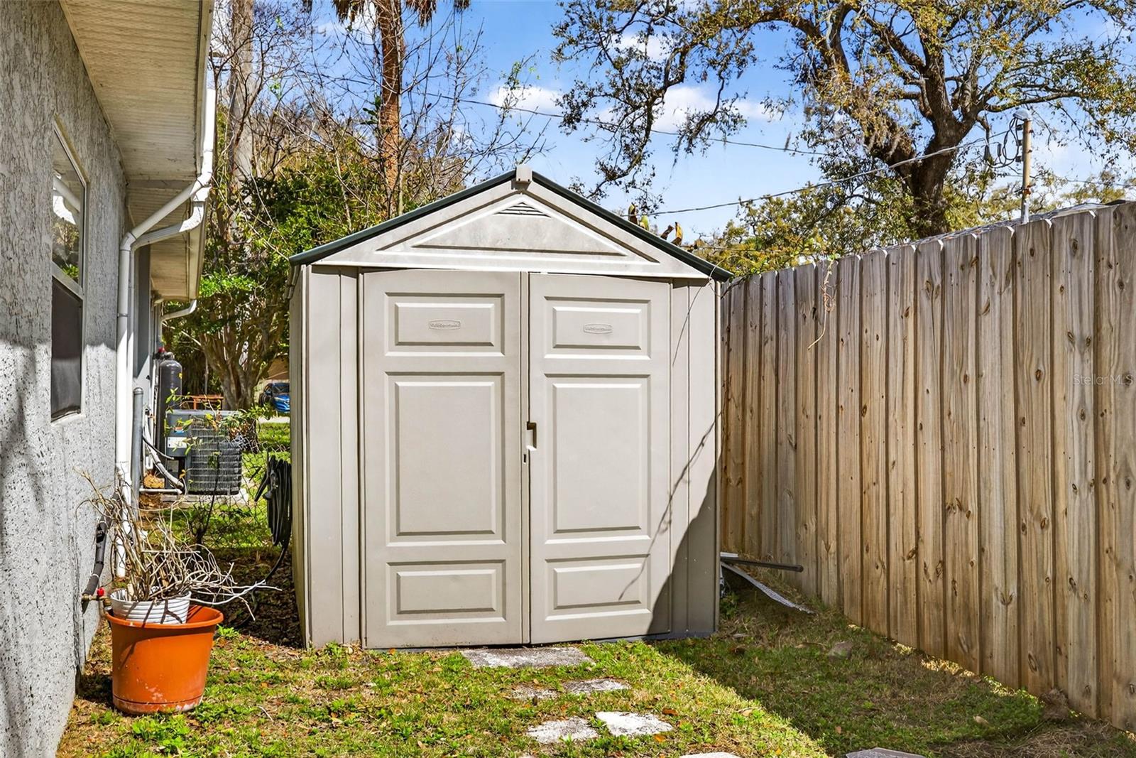 WOODHAVEN - Residential