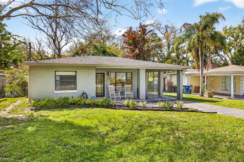 Photo of 406 W Flora Street, Tampa, FL 33604 (MLS # TB8483917)