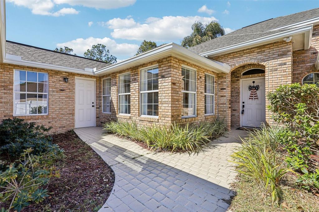 Photo of 5 Watkins Place, Palm Coast, FL 32164 (MLS # O6380020)
