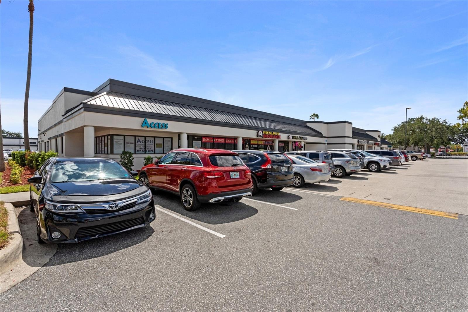 HOFFNER COMMERCE CENTER - Commercial Lease