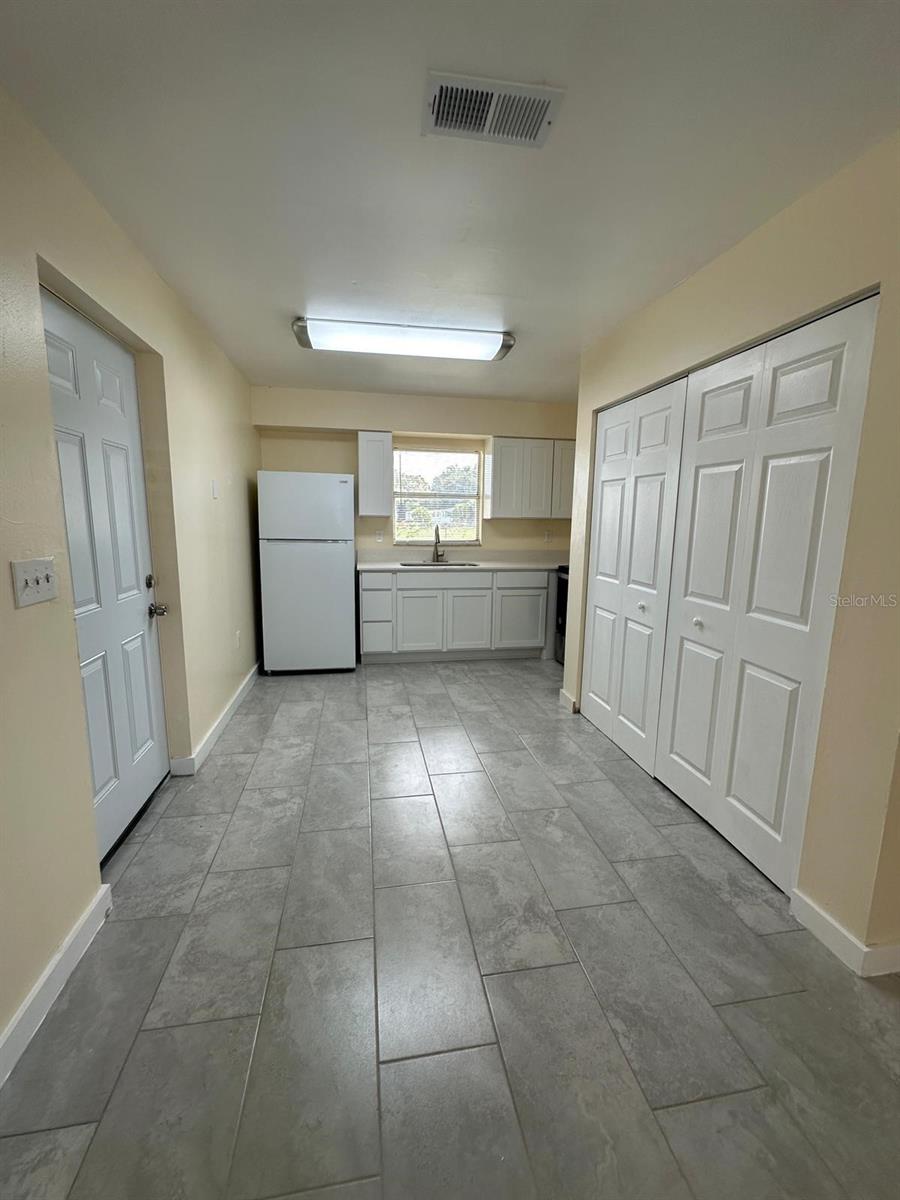 SUNRISE ESTATES - Residential Income