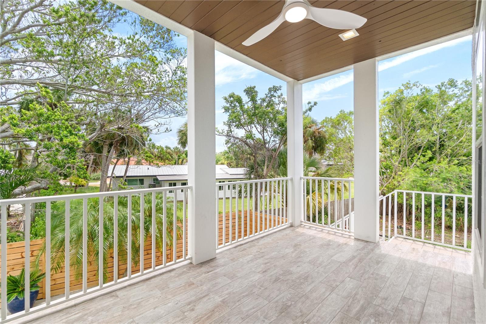 SARASOTA BEACH - Residential