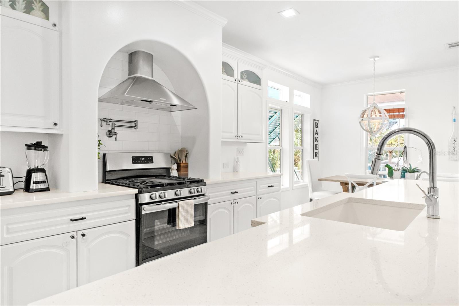 SARASOTA BEACH - Residential