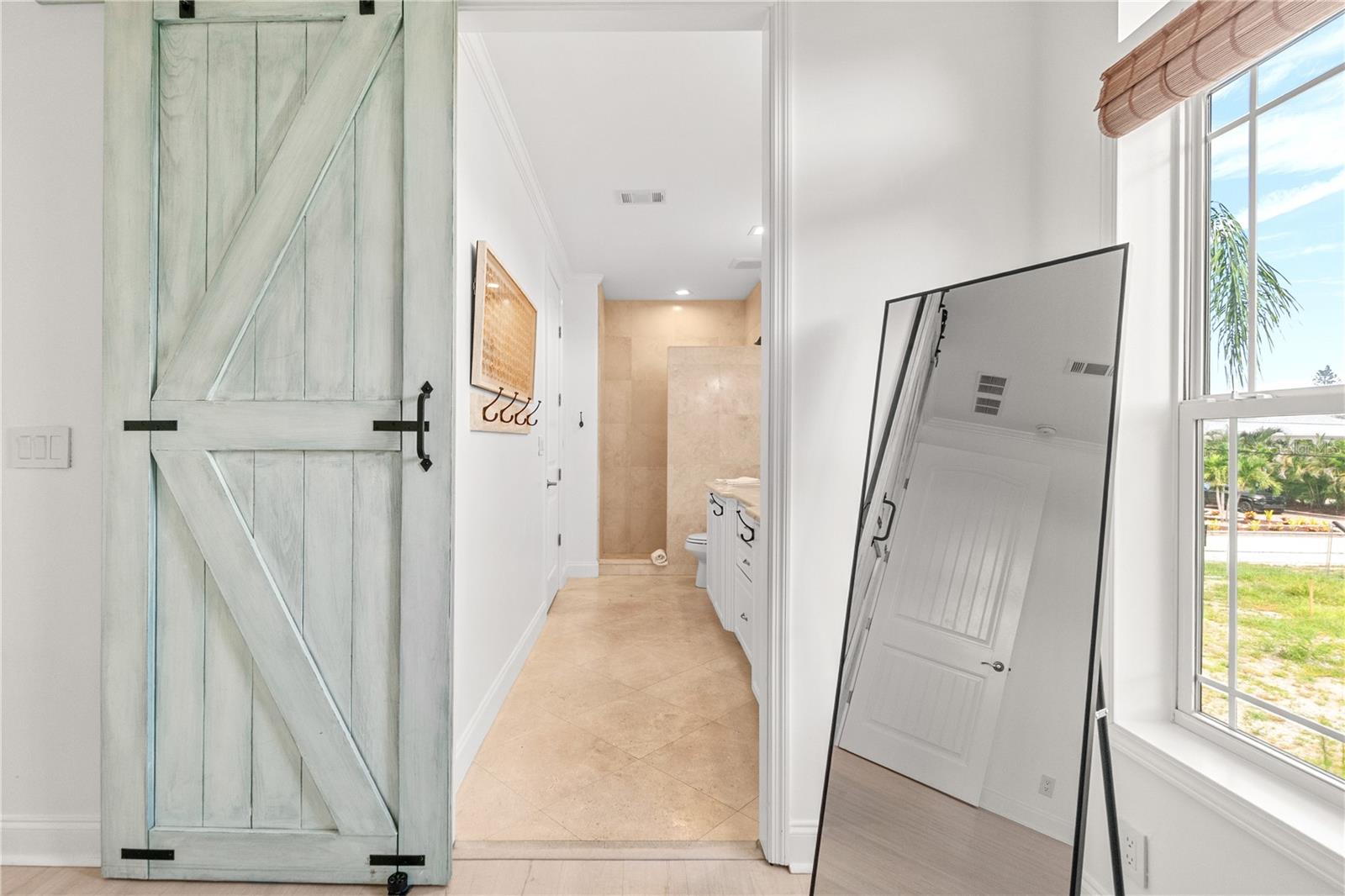 SARASOTA BEACH - Residential