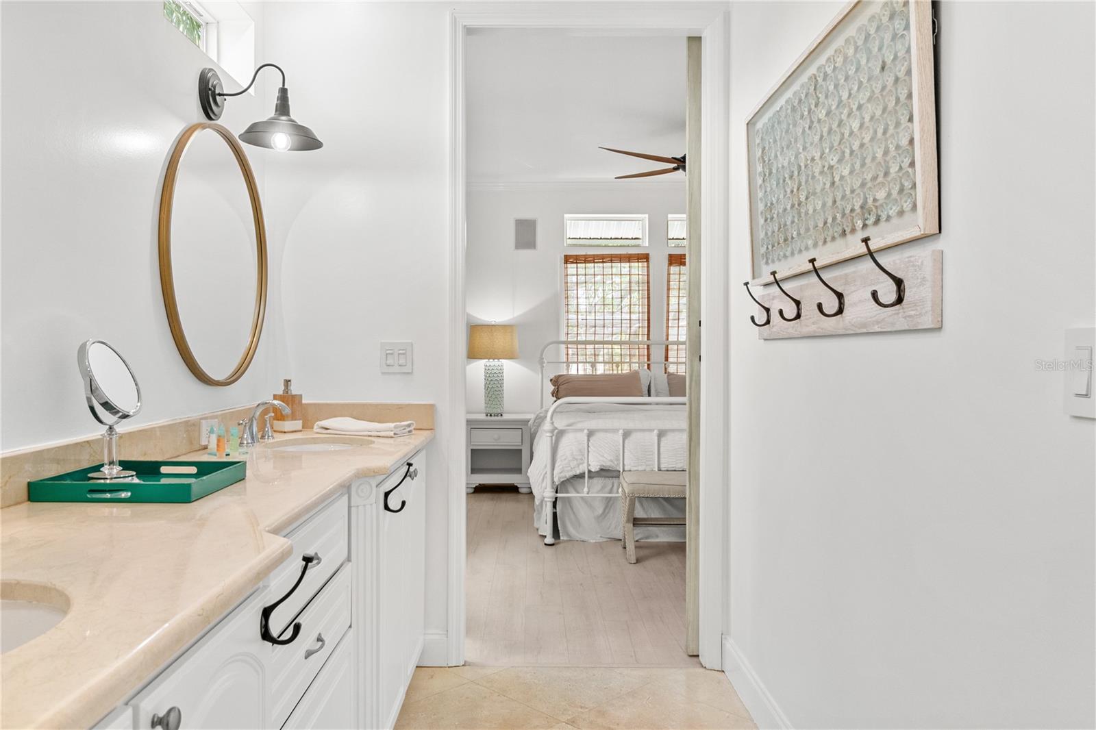 SARASOTA BEACH - Residential