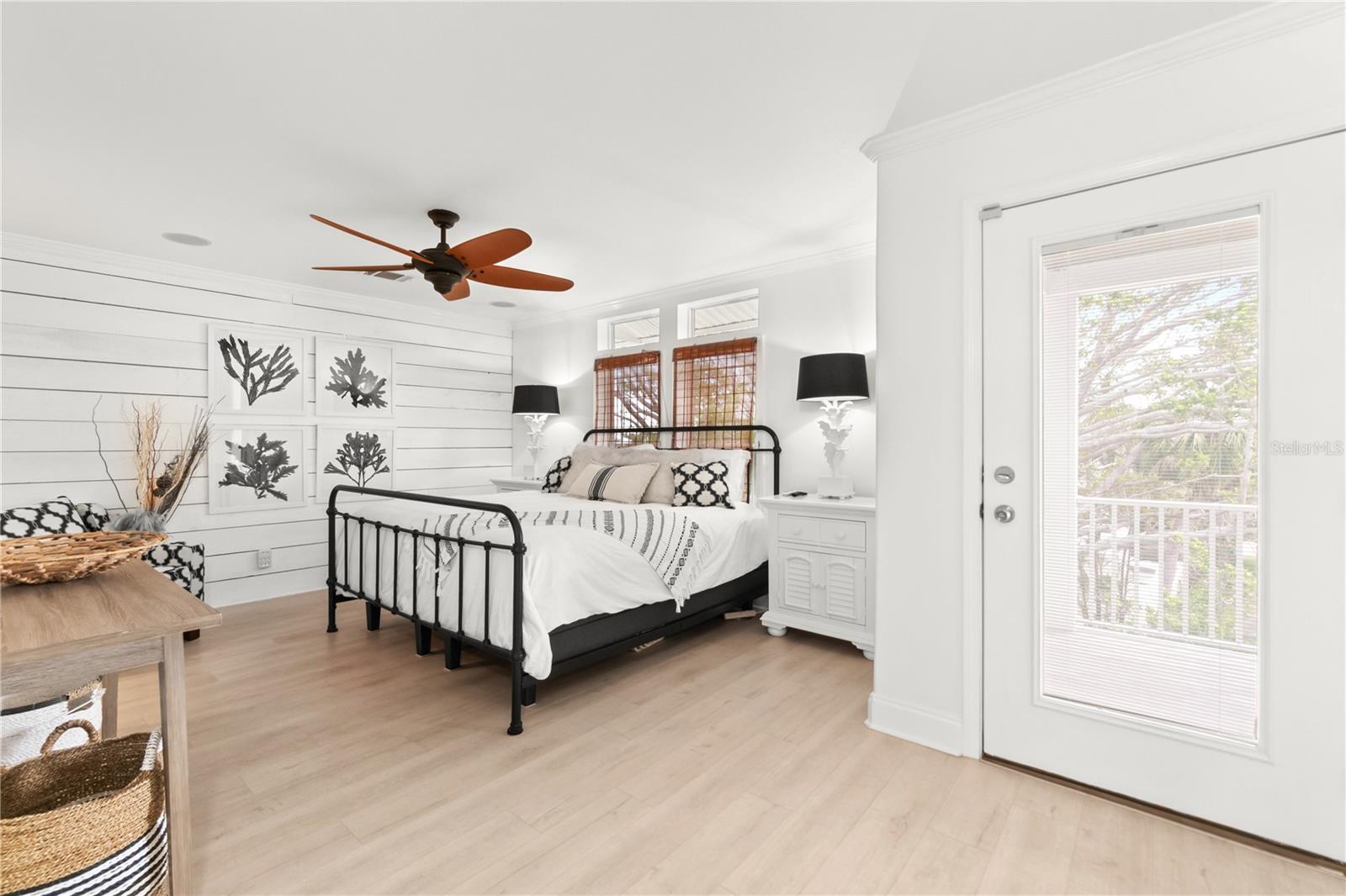 SARASOTA BEACH - Residential