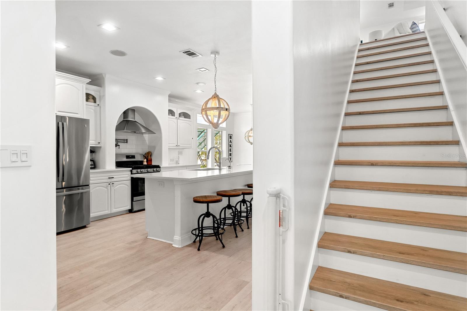 SARASOTA BEACH - Residential