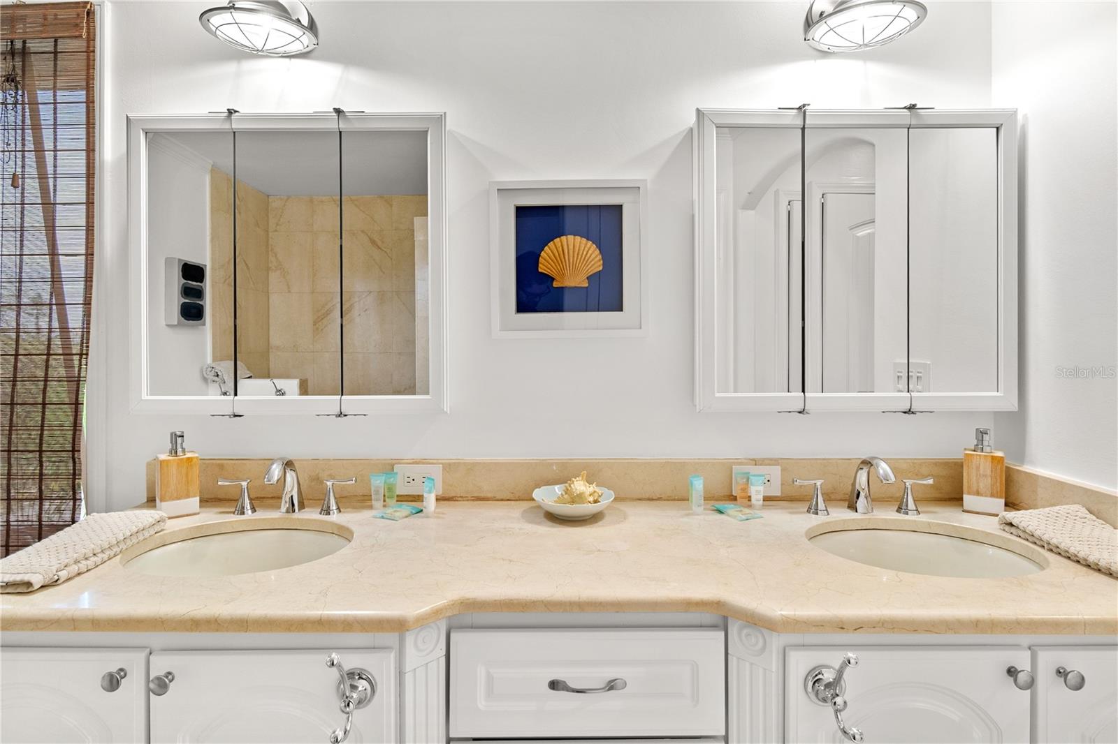 SARASOTA BEACH - Residential