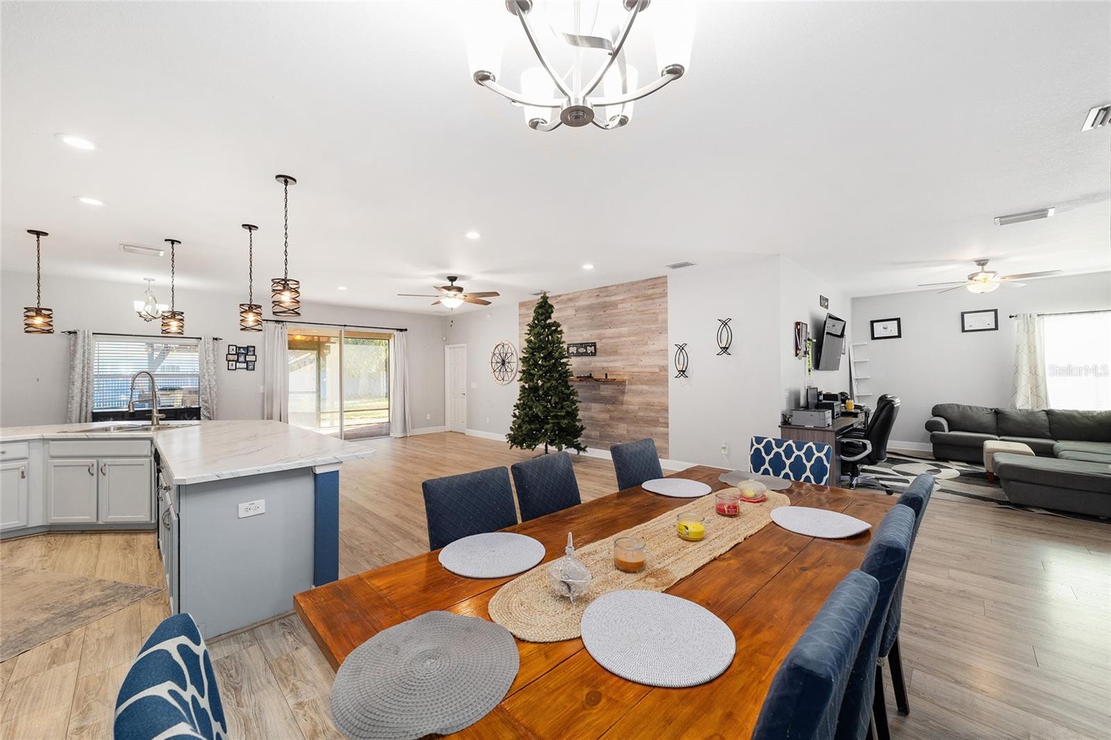 KINGSLAND COUNTRY ESTATE - Residential