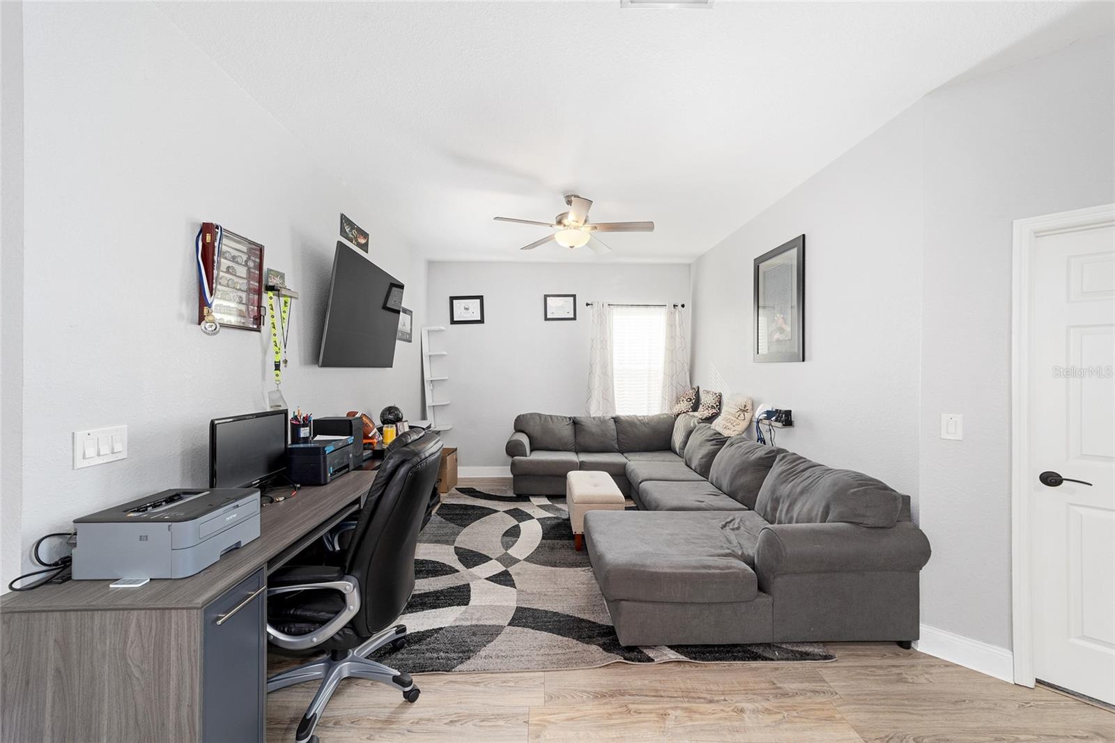 KINGSLAND COUNTRY ESTATE - Residential