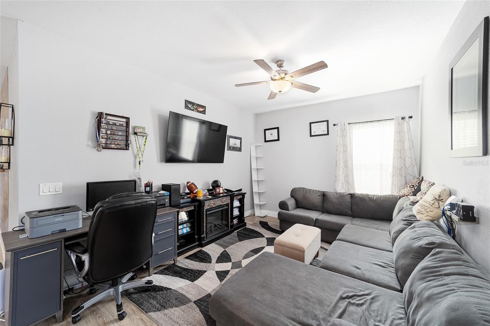 KINGSLAND COUNTRY ESTATE - Residential