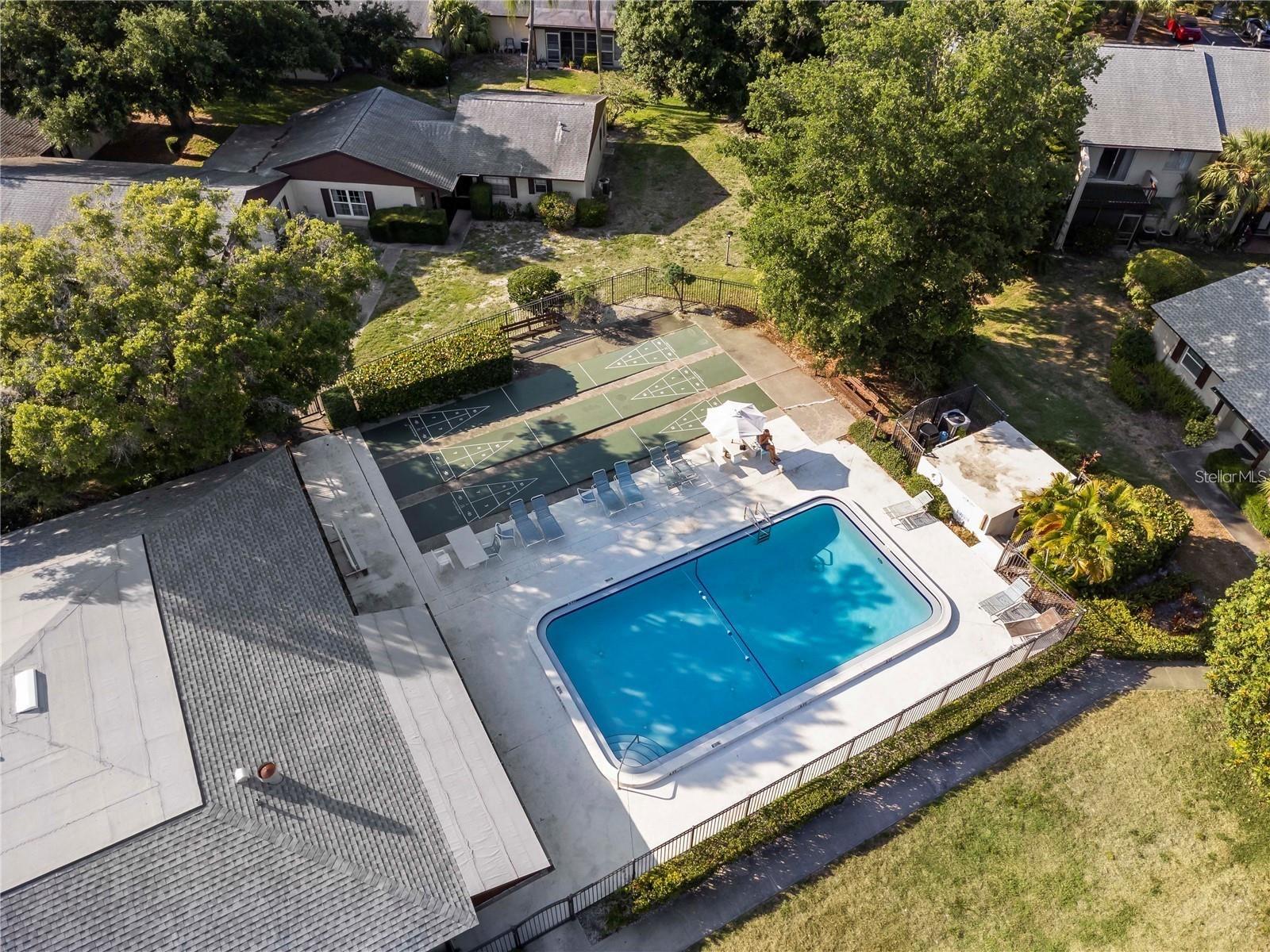 WOODSIDE VILLAGE CONDO - Residential