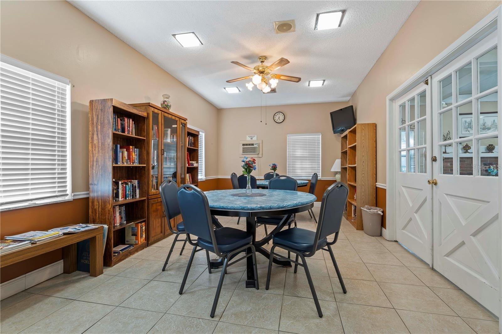 WOODSIDE VILLAGE CONDO - Residential