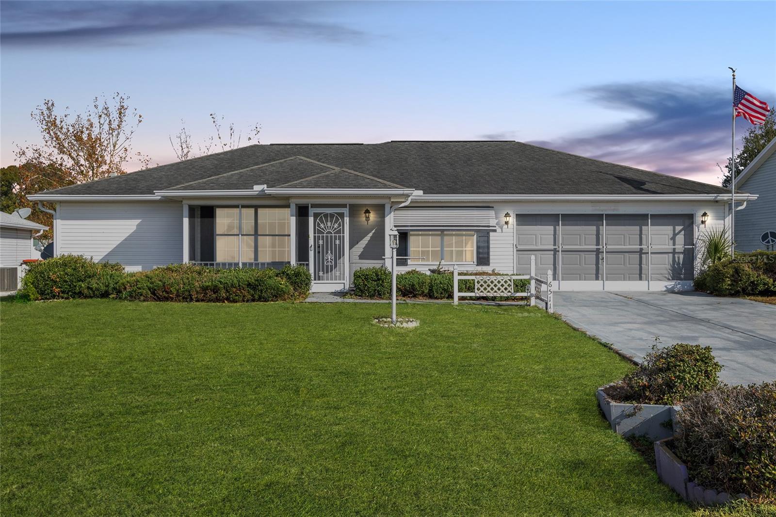 MARION LNDG UN 02 - Residential