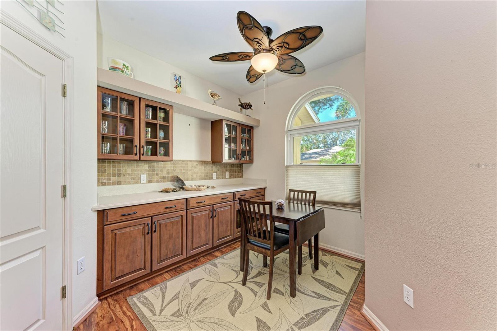 TWELVE OAKS II OF TARA - Residential