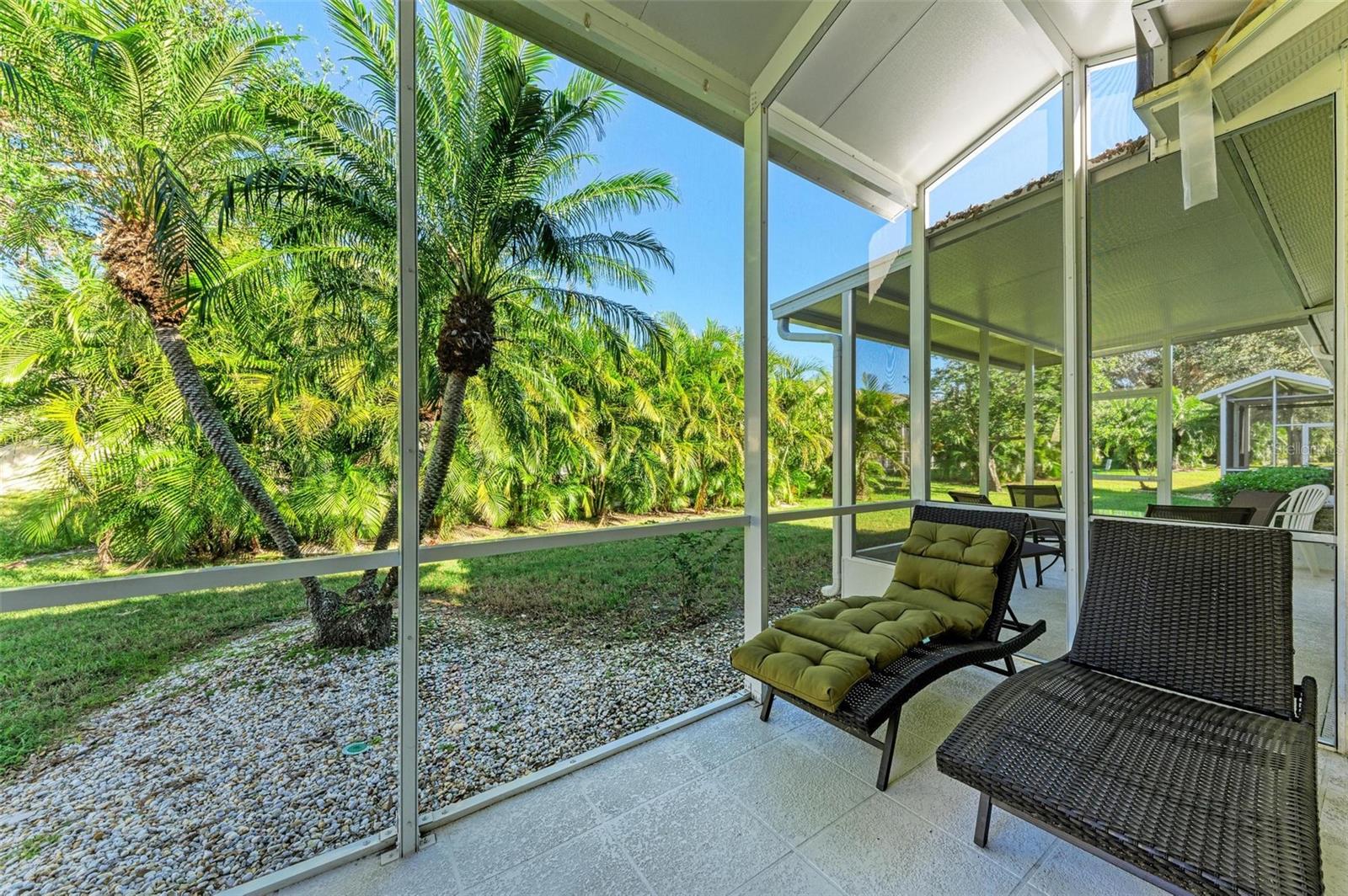 TWELVE OAKS II OF TARA - Residential