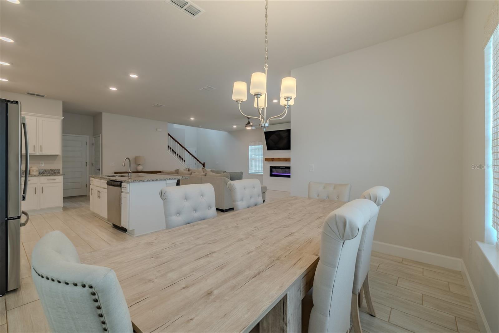 ABBEY GLEN - Residential