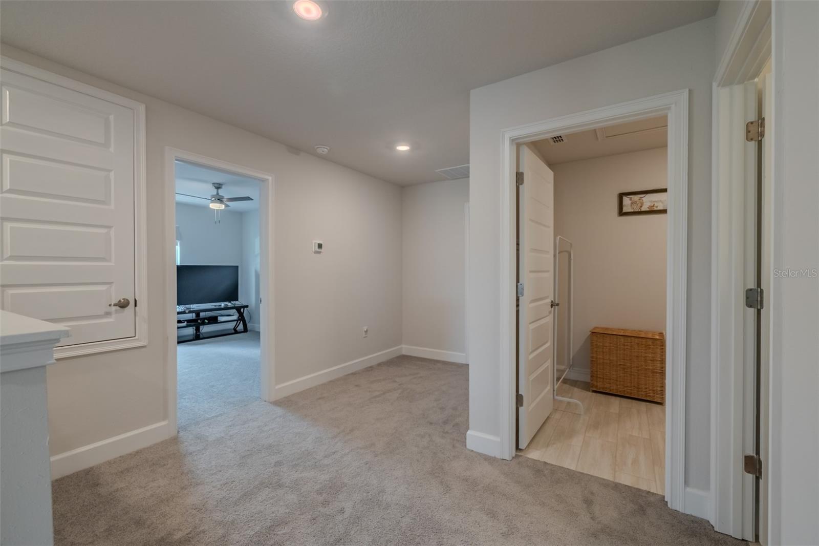 ABBEY GLEN - Residential