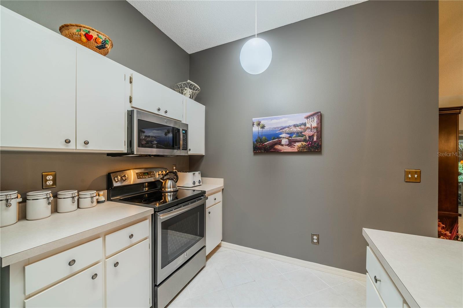 NANTUCKET III CONDO - Residential