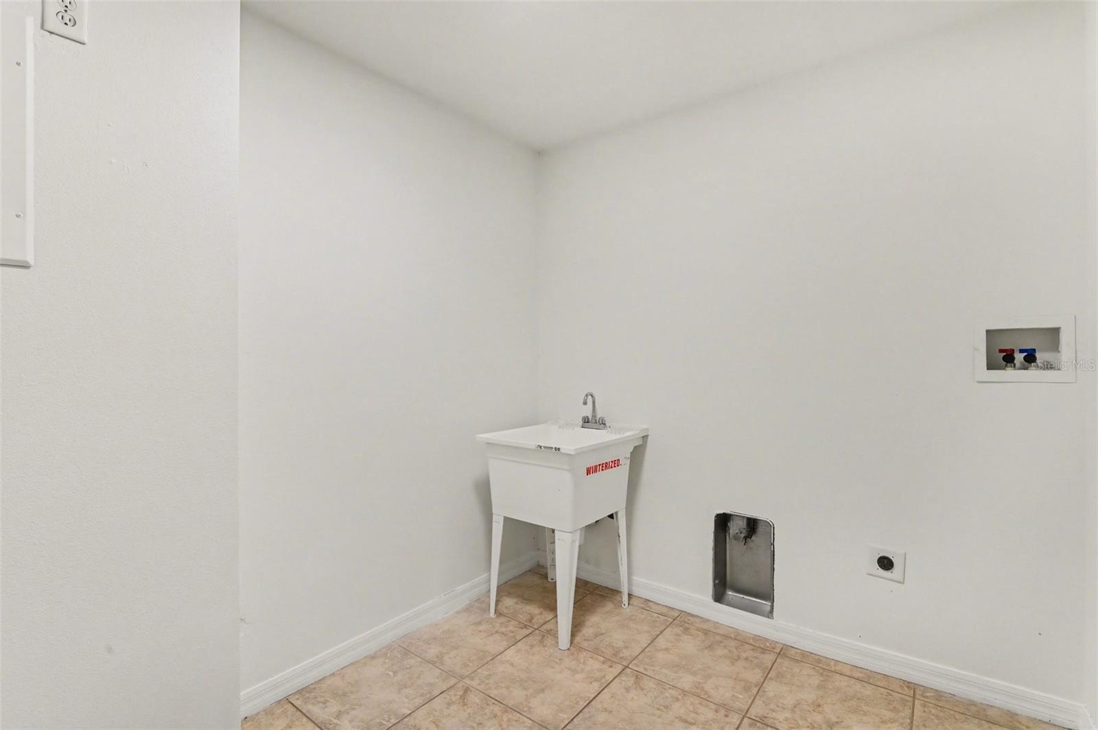 CEDAR HILL REP - Residential