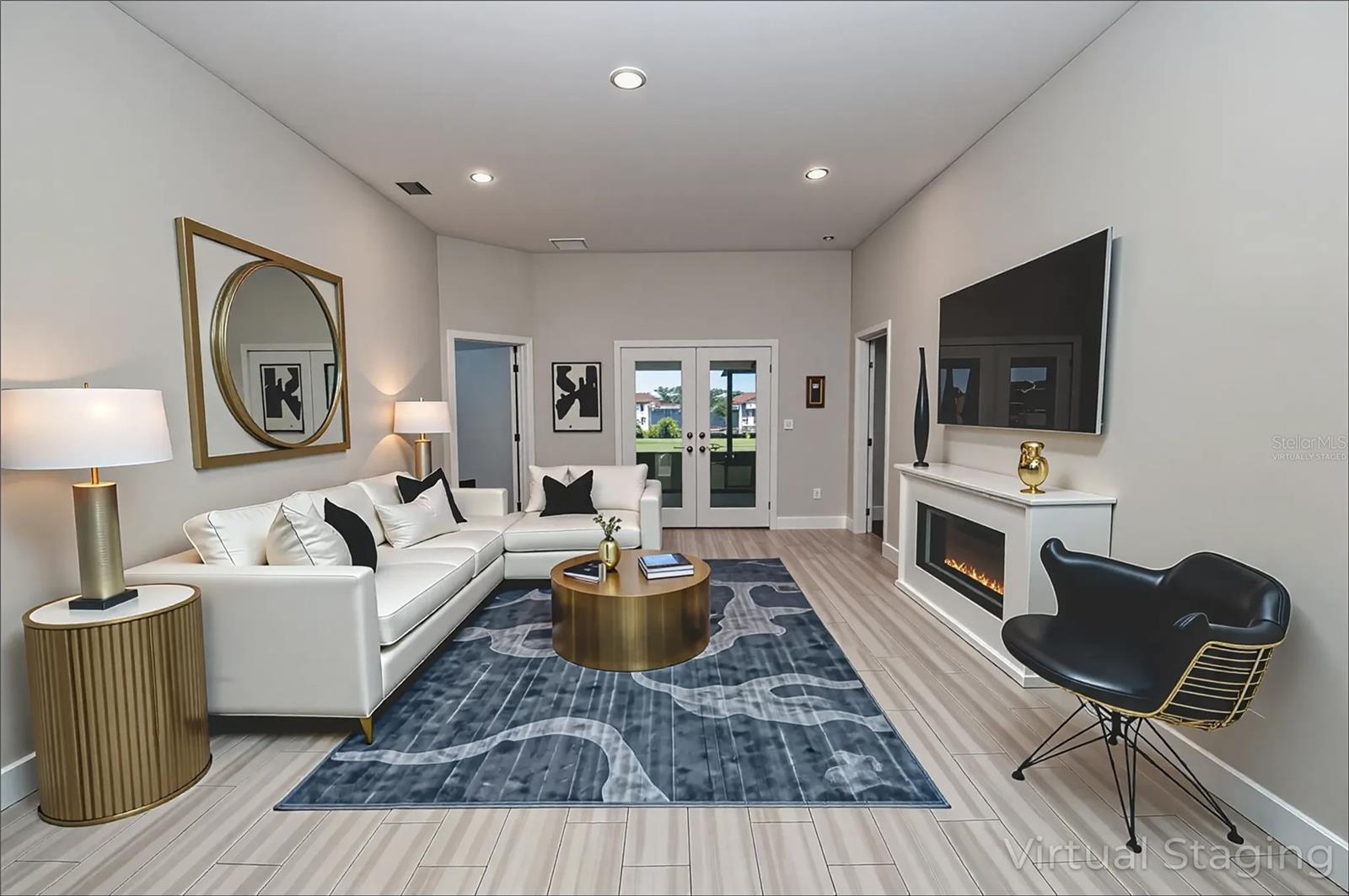 LAKE JULIANA ESTATES - Residential Lease