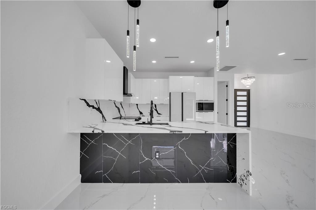 LAKEWOOD TERRACE - Residential