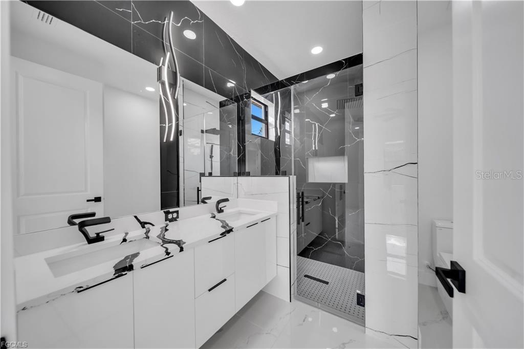 LAKEWOOD TERRACE - Residential