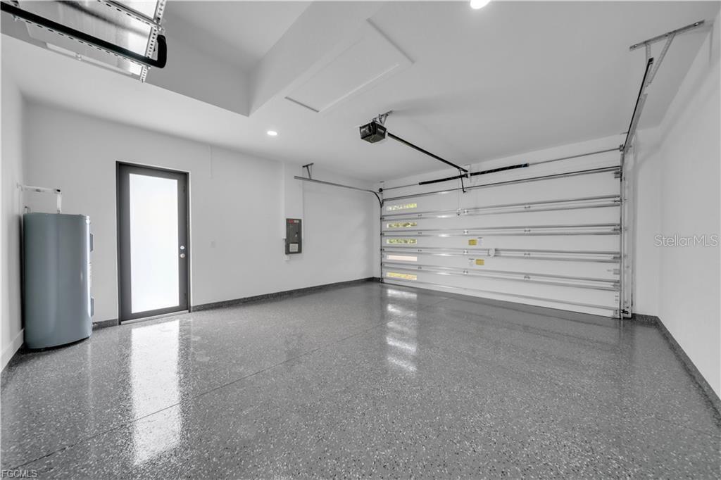 LAKEWOOD TERRACE - Residential