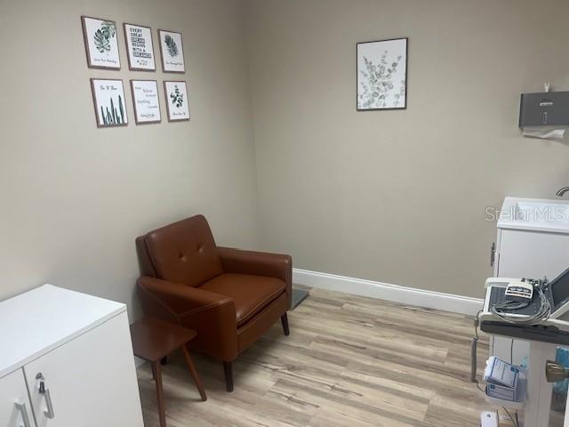 RIVER COUNTRY ESTATES - Commercial Lease