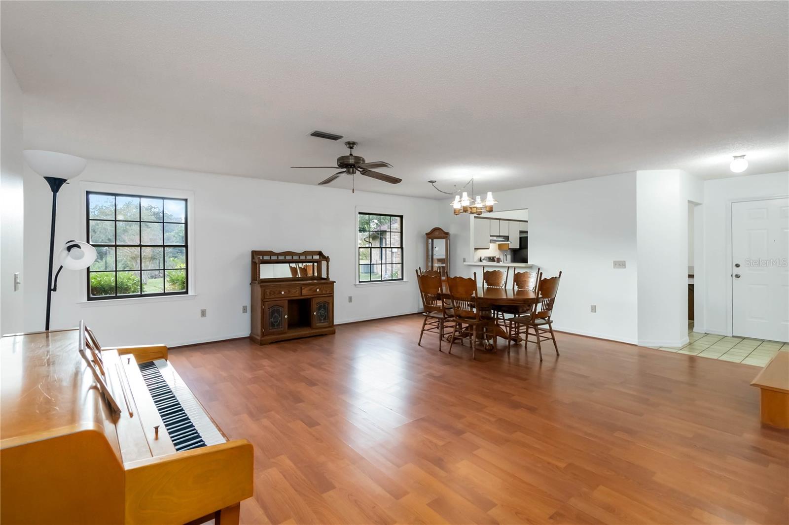 PALAMAR OAKS VILLAGE PH 2 - Residential