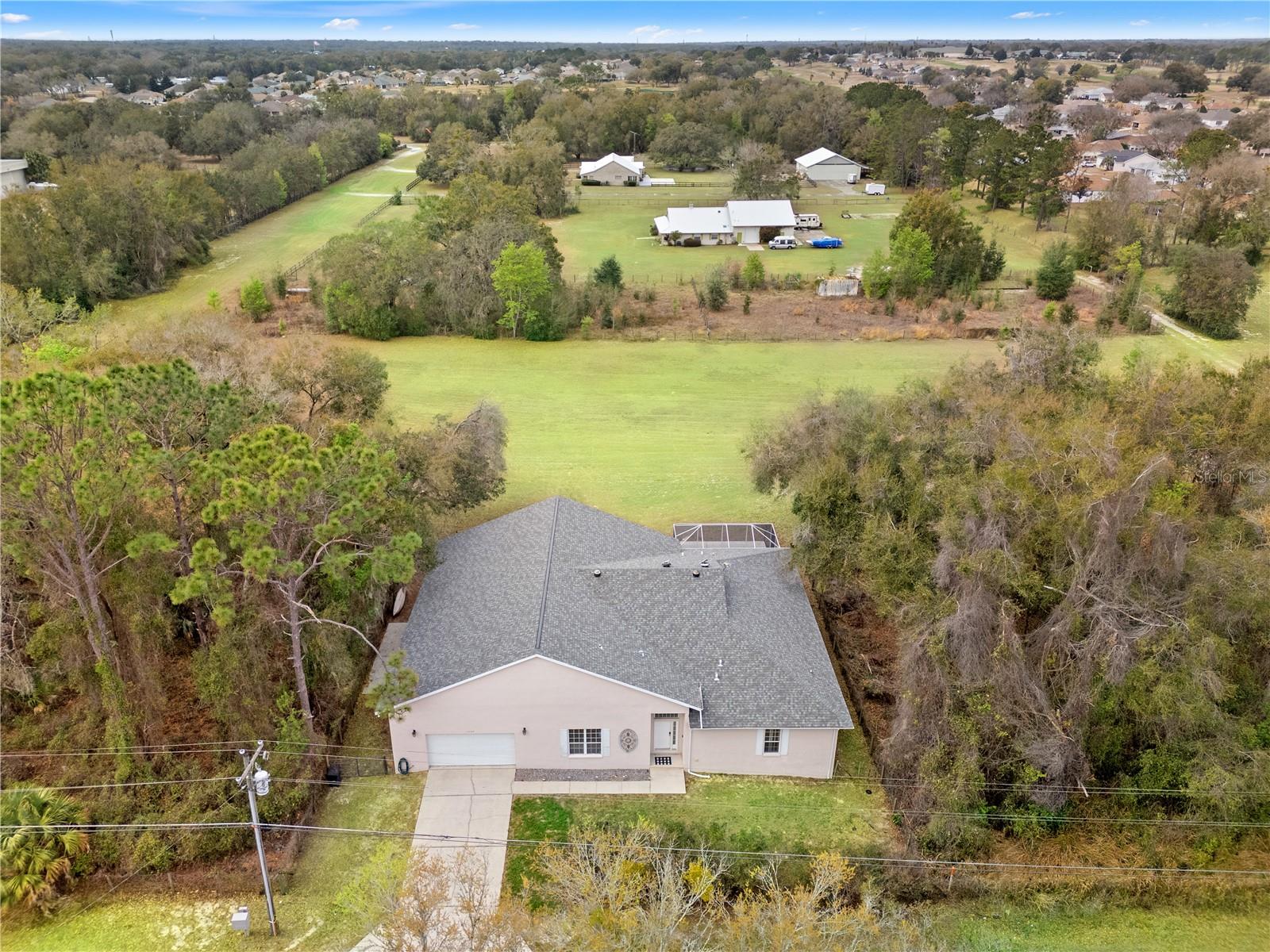 LAKE WEIR SHORES - Residential