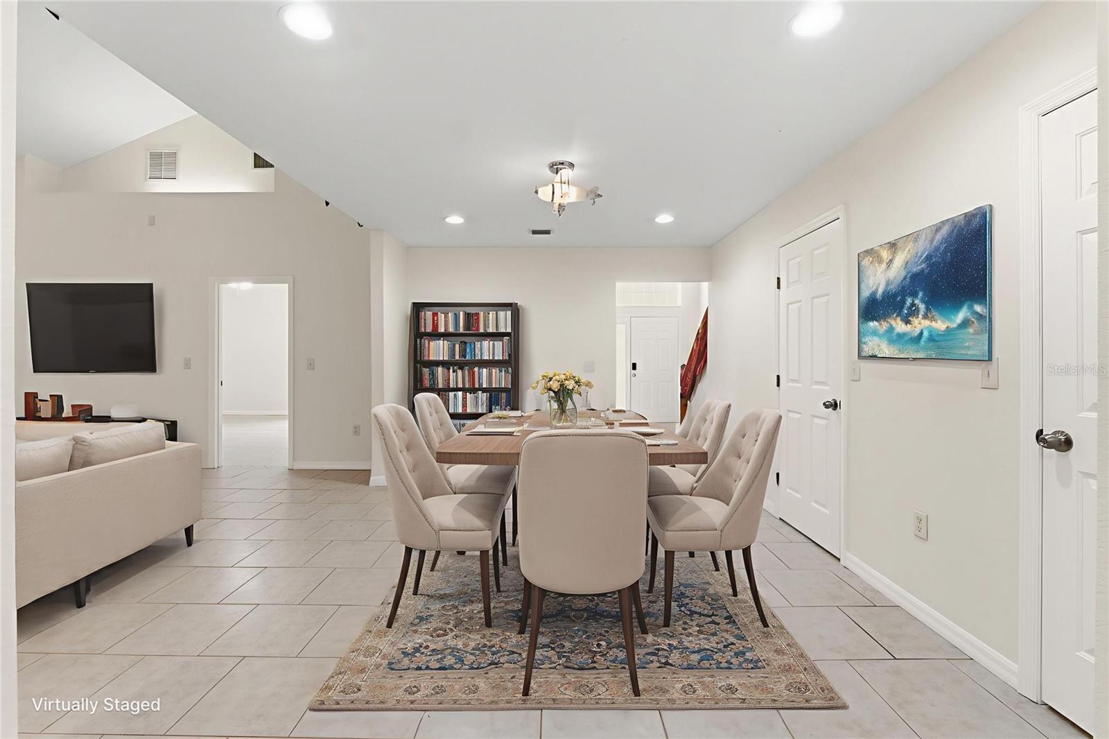 LAKE WEIR SHORES - Residential