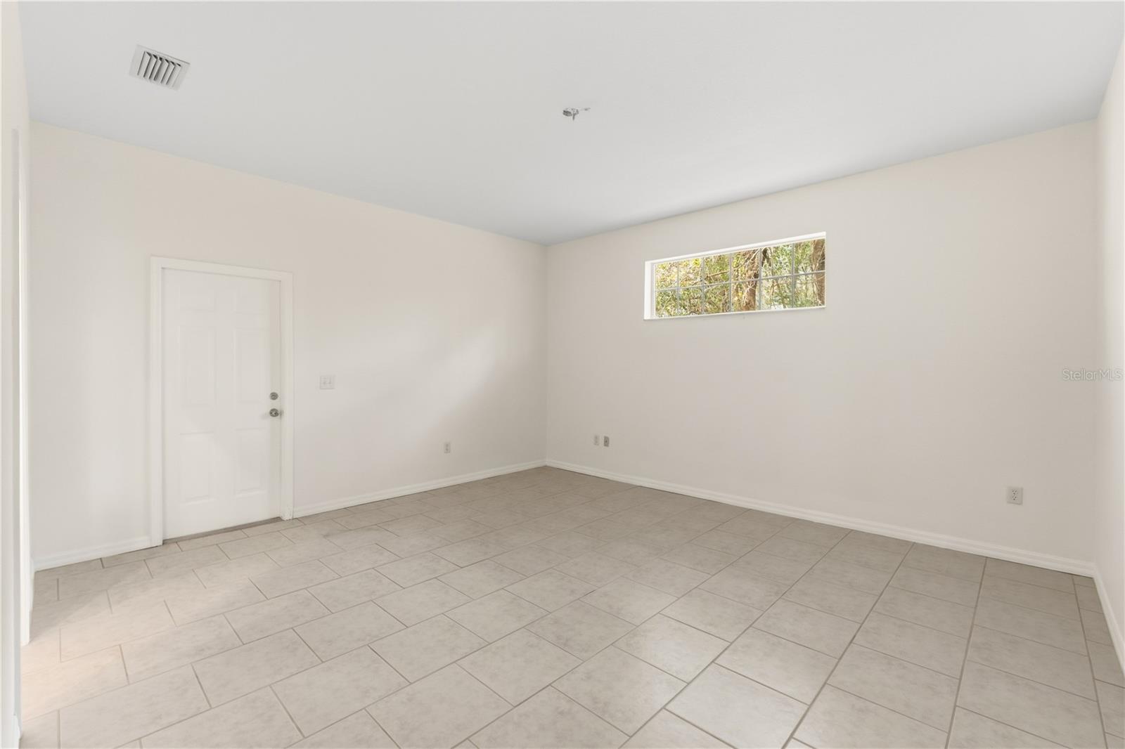 LAKE WEIR SHORES - Residential