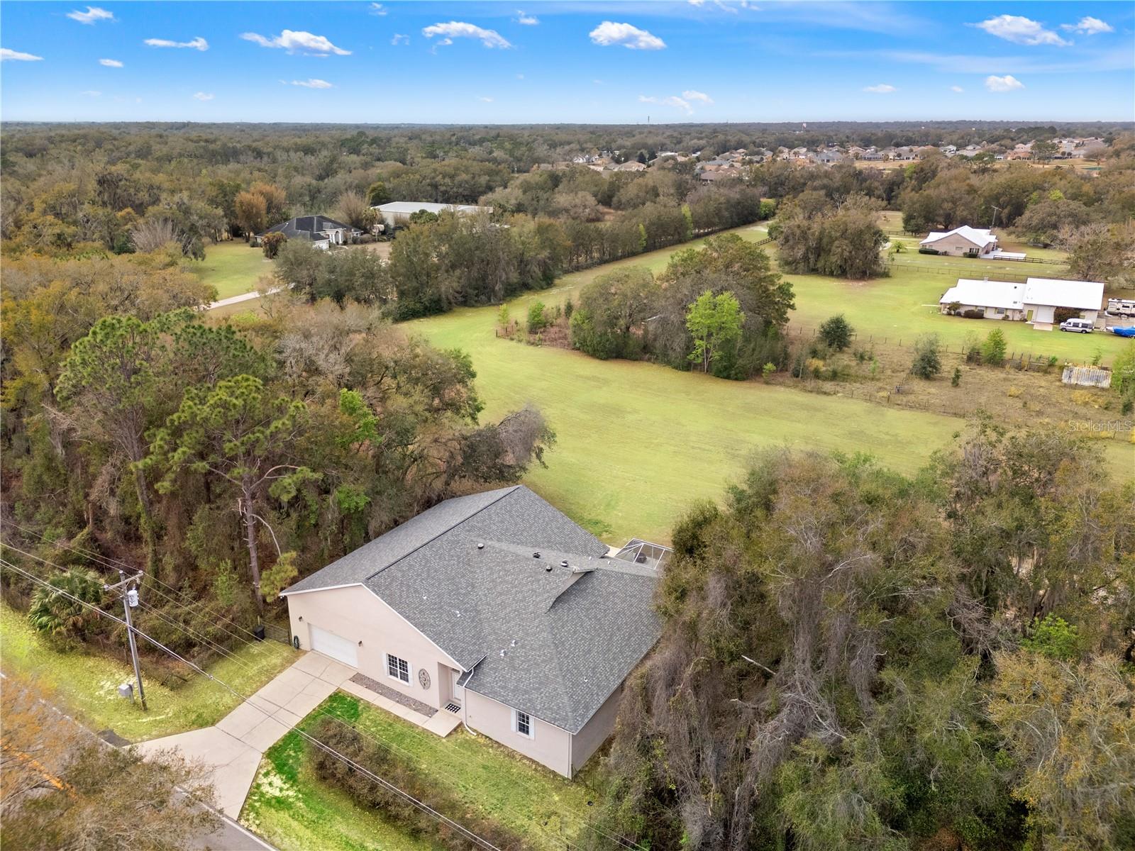 LAKE WEIR SHORES - Residential