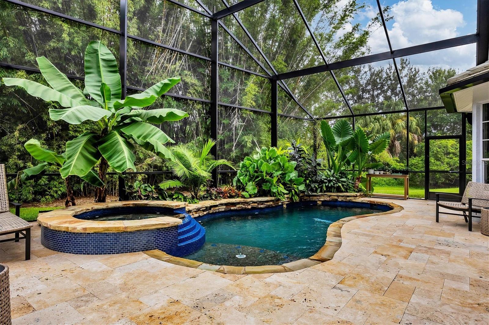 UNIVERSITY PARK COUNTRY CLUB - Residential