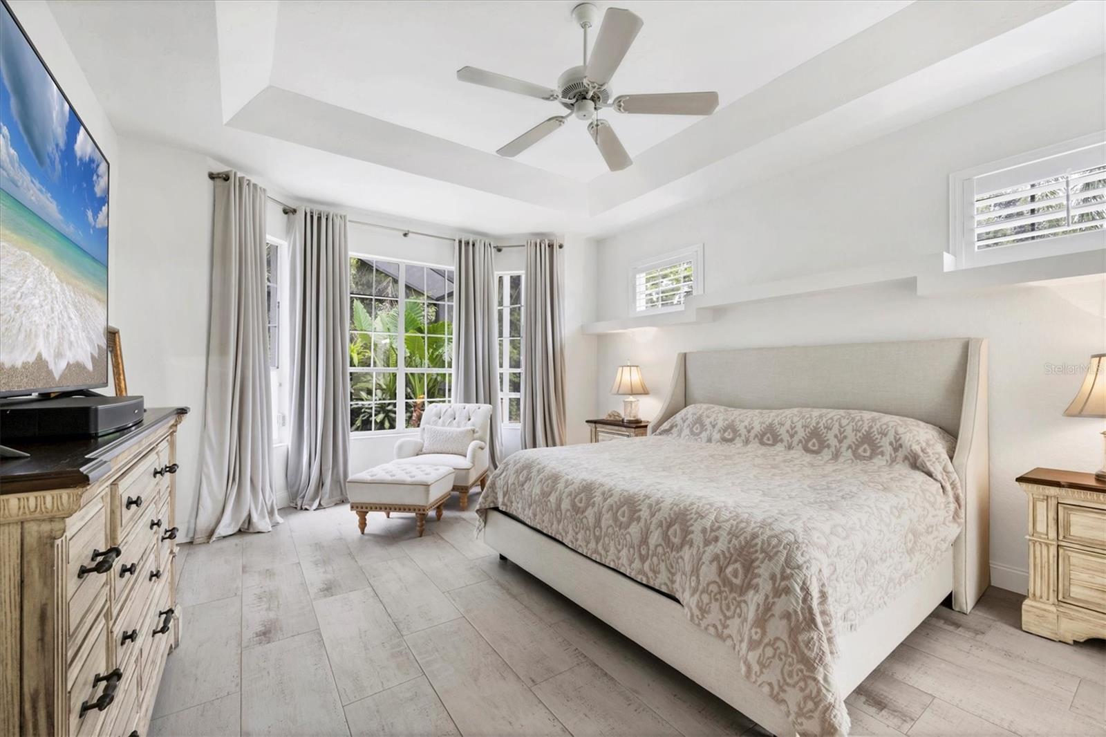 UNIVERSITY PARK COUNTRY CLUB - Residential