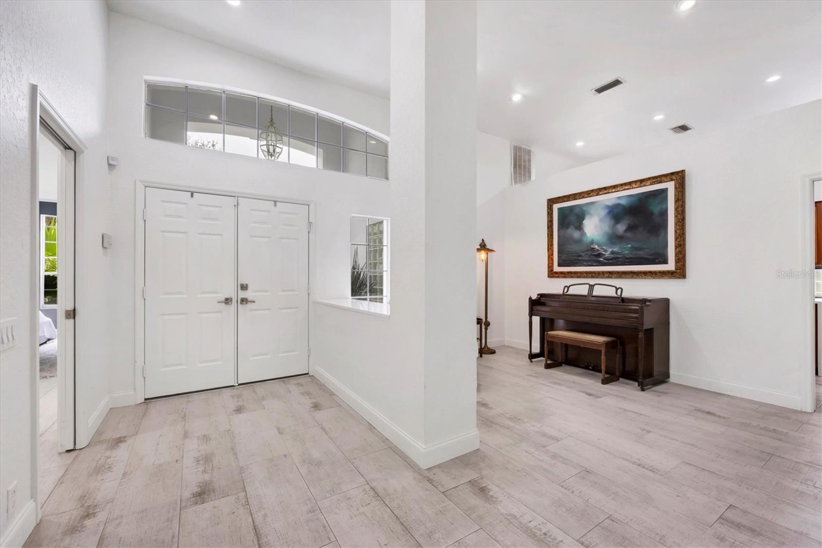 UNIVERSITY PARK COUNTRY CLUB - Residential