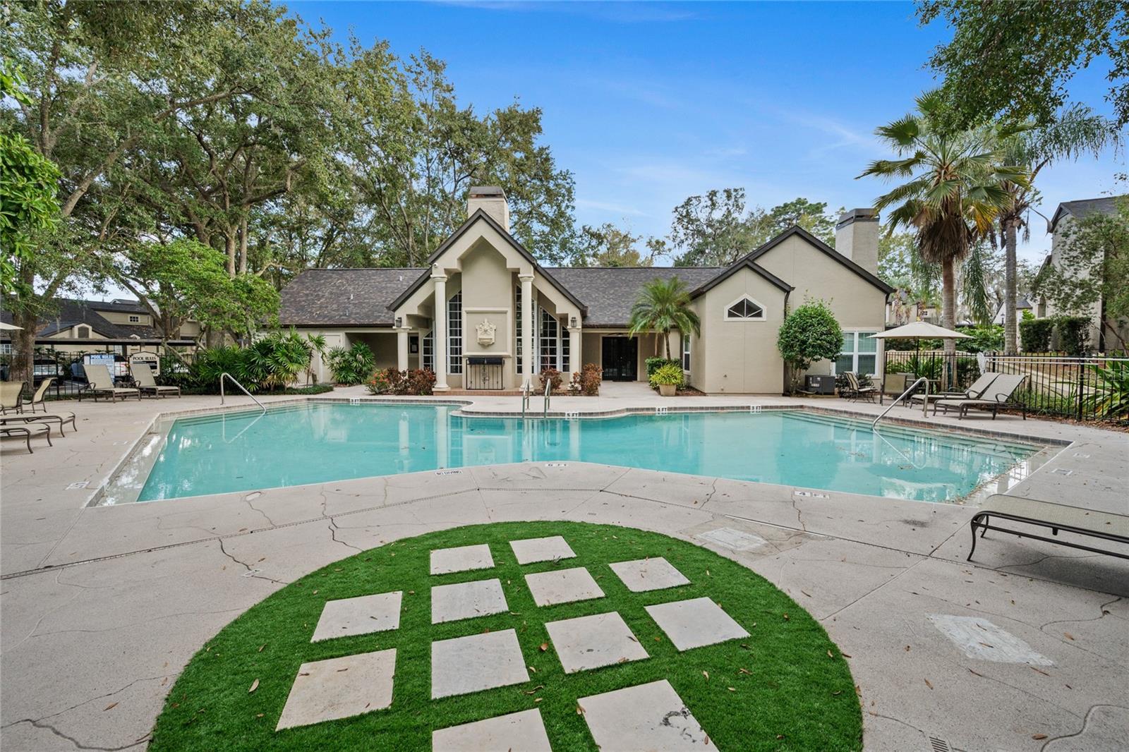 BARCLAY PLACE A CONDOMINIUM - Residential